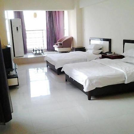 Taohuayuan Apartment Hotel Nanning Extérieur photo