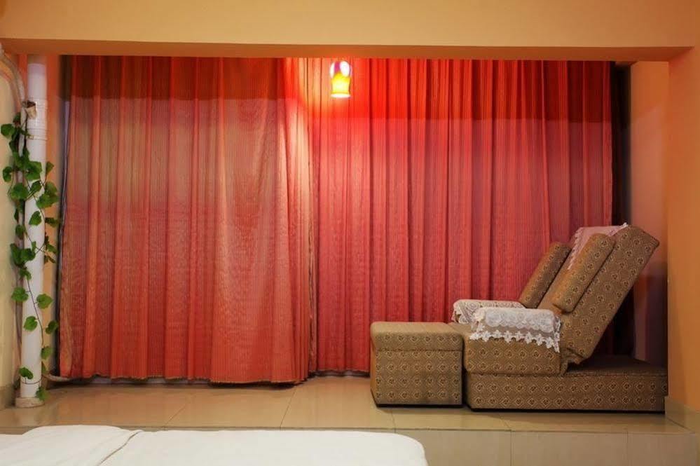 Taohuayuan Apartment Hotel Nanning Extérieur photo