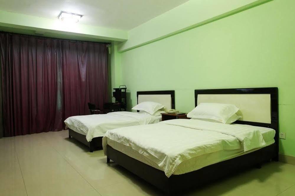 Taohuayuan Apartment Hotel Nanning Extérieur photo